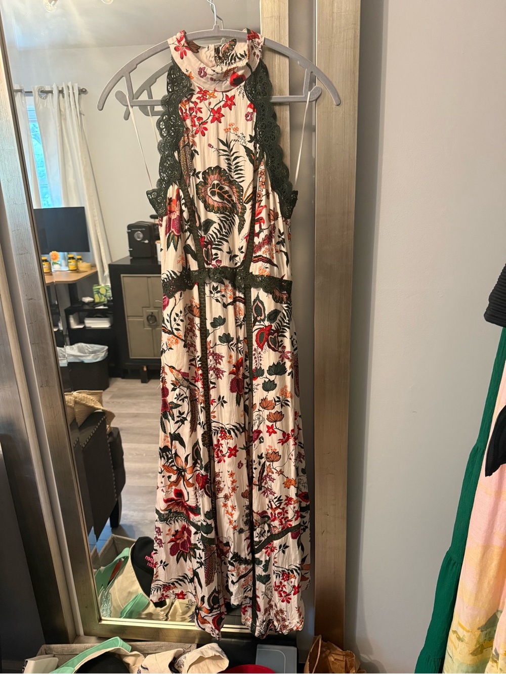 Floral Halter Maxi Dress in Cream with Lace Trim - size 6